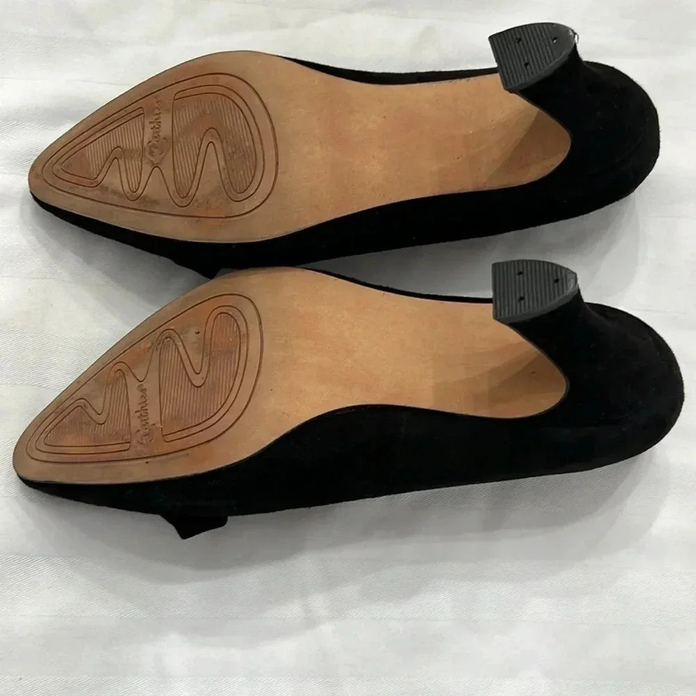 Earthies Prantini black suede leather bow heels size 7B - Picture 6 of 11